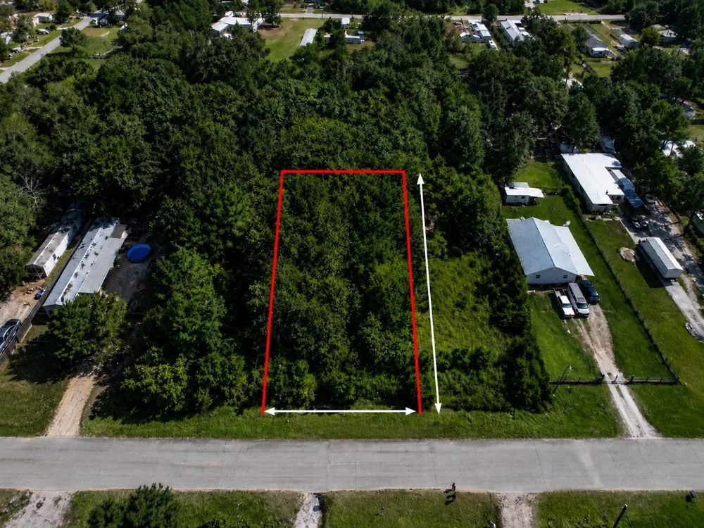 1616 County Road 3404 Cleveland, TX 77327