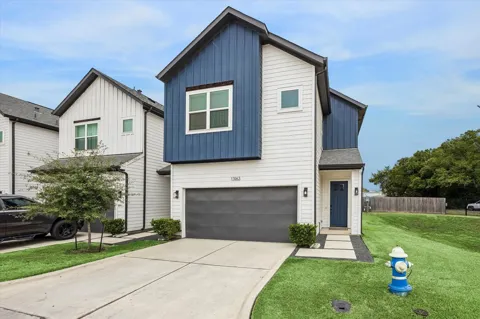 13163 Perennial Springs Drive
