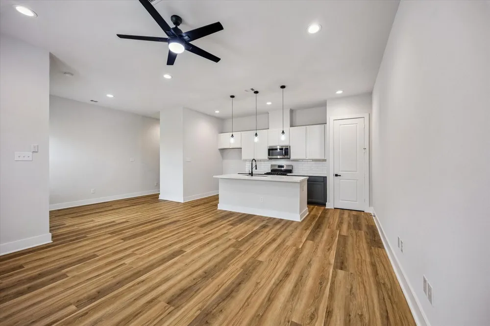 13163 Perennial Springs Drive Houston, TX 77048