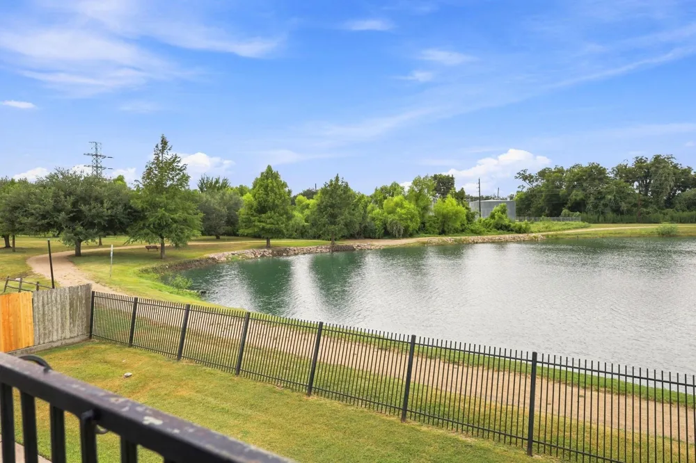 1714 Good Day Drive Missouri City, TX 77459