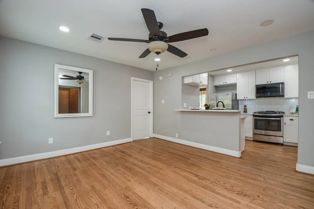 311 E 35th Street Houston, TX 77018