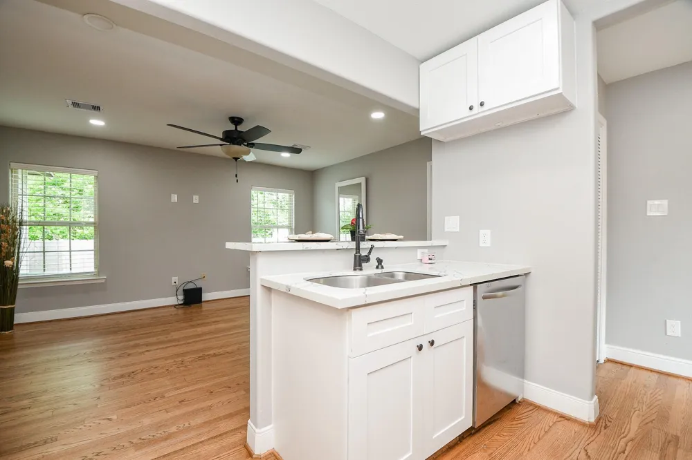 311 E 35th Street Houston, TX 77018