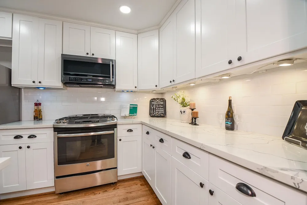 311 E 35th Street Houston, TX 77018