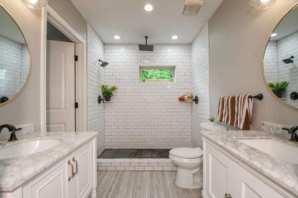 311 E 35th Street Houston, TX 77018