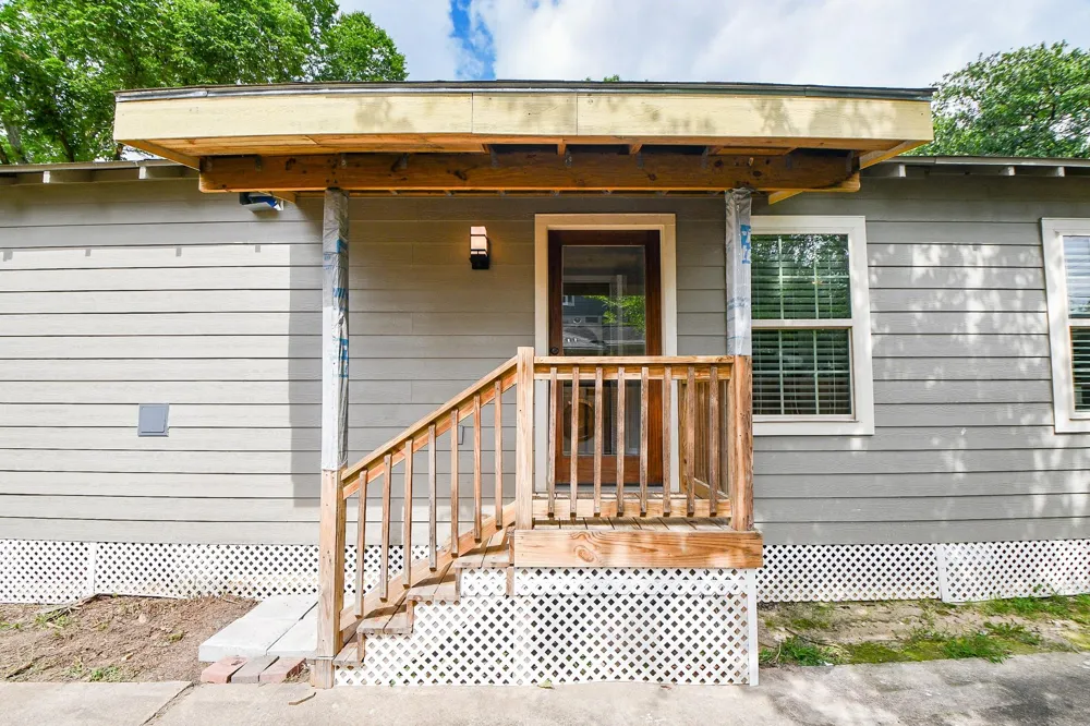 311 E 35th Street Houston, TX 77018