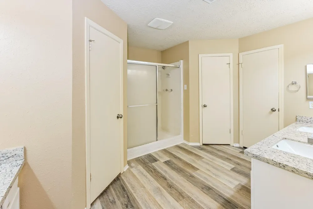 1518 Washington Drive Deer Park, TX 77536