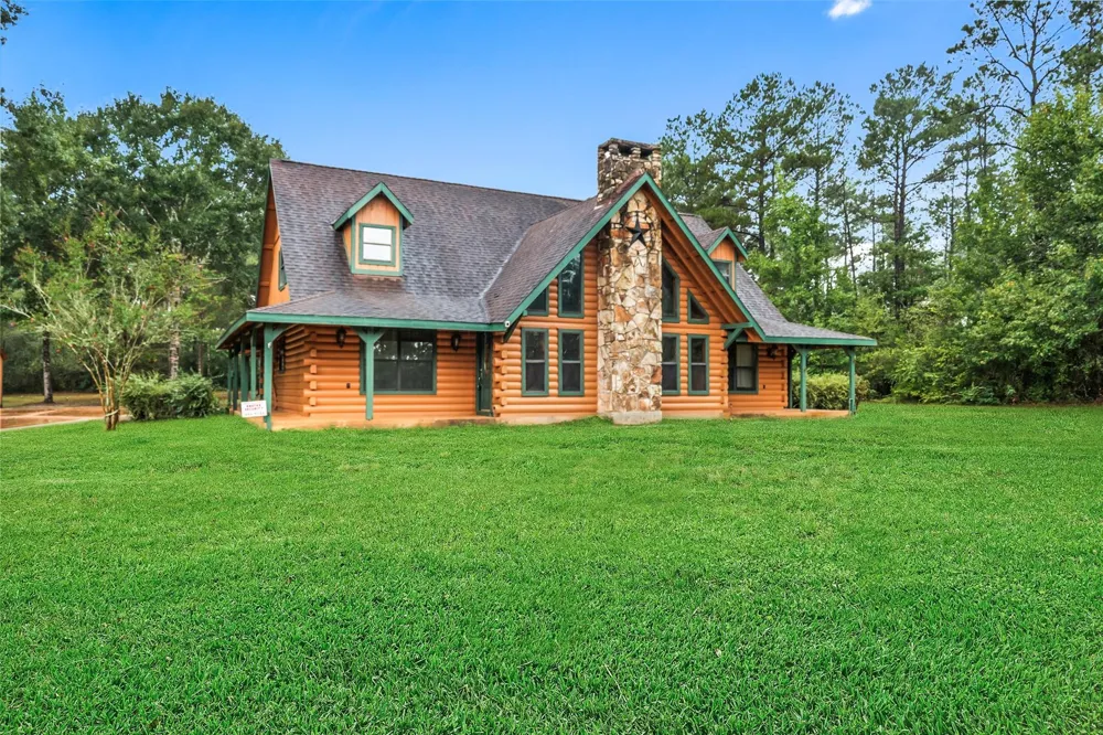 7900 Highway 150 Shepherd, TX 77371