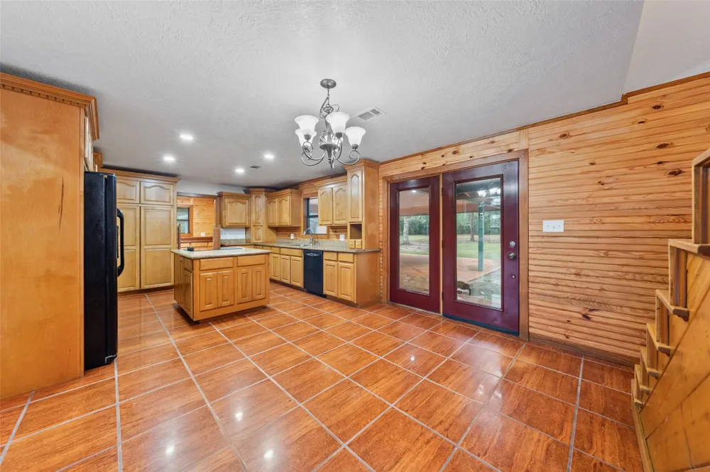 7900 Highway 150 Shepherd, TX 77371