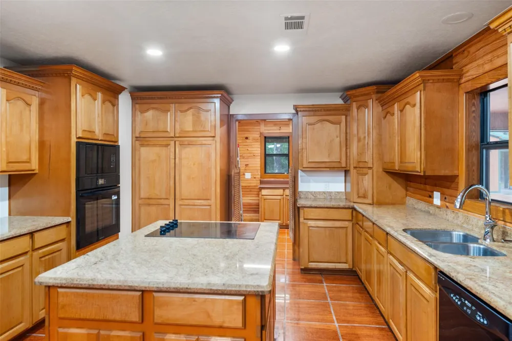 7900 Highway 150 Shepherd, TX 77371