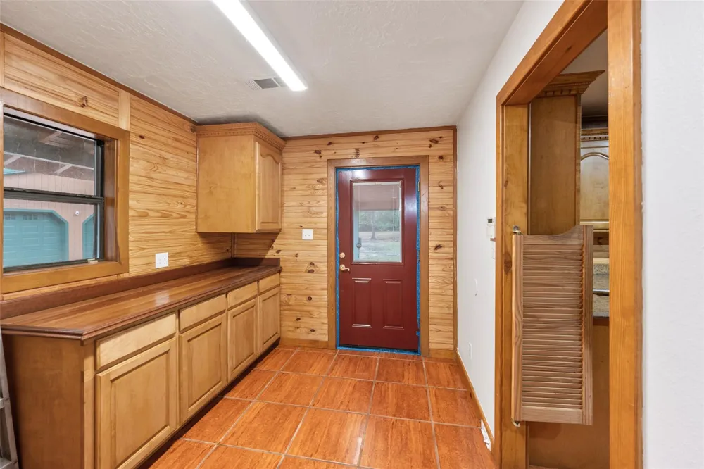7900 Highway 150 Shepherd, TX 77371