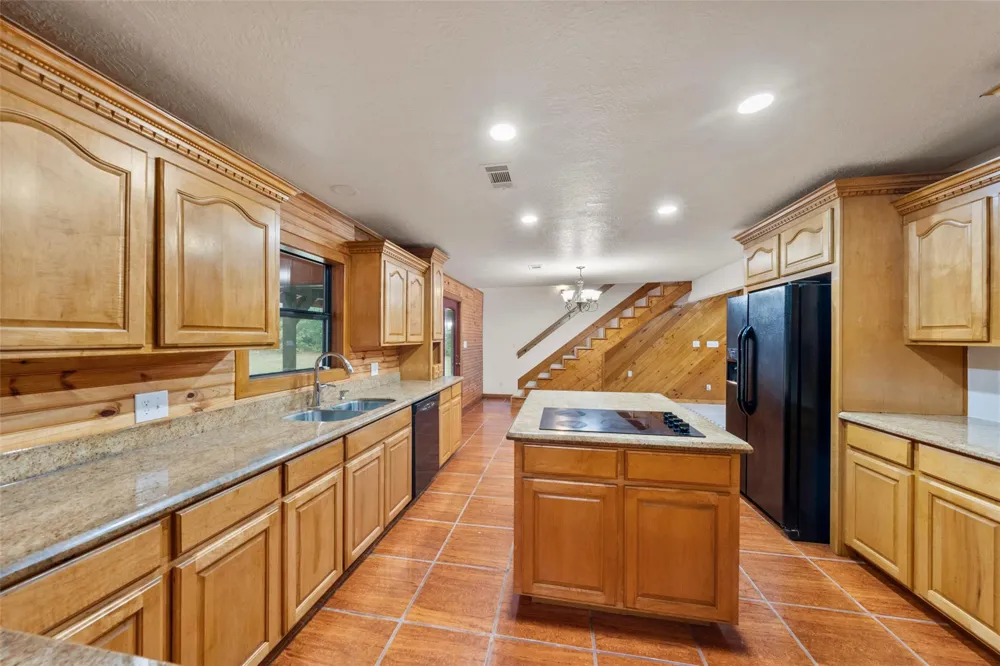 7900 Highway 150 Shepherd, TX 77371