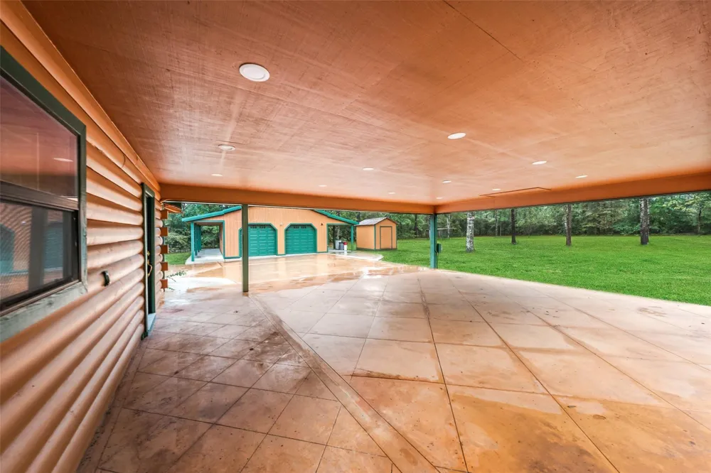 7900 Highway 150 Shepherd, TX 77371