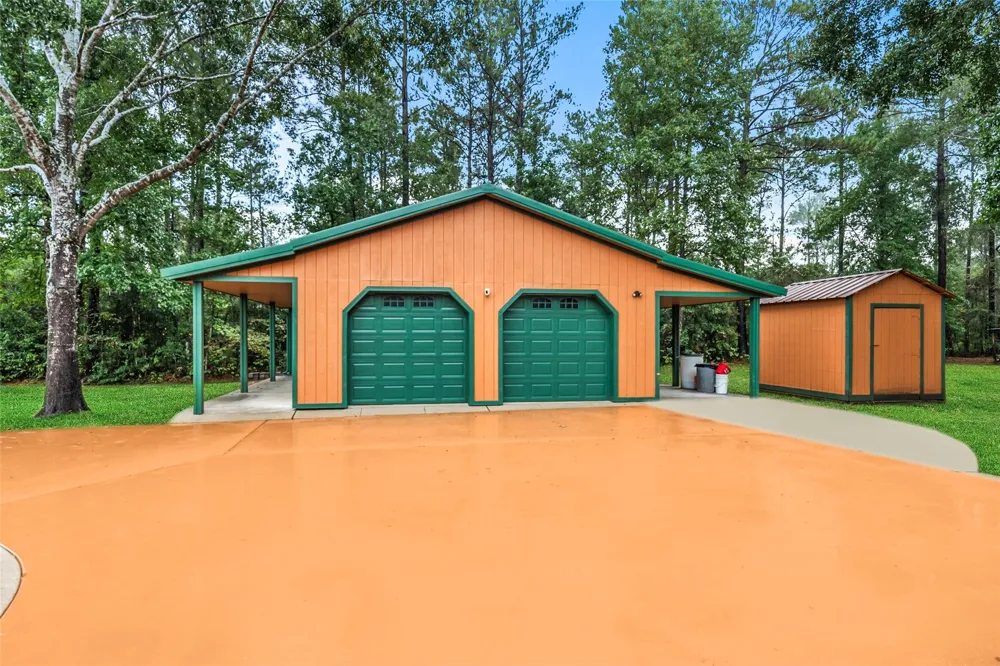 7900 Highway 150 Shepherd, TX 77371