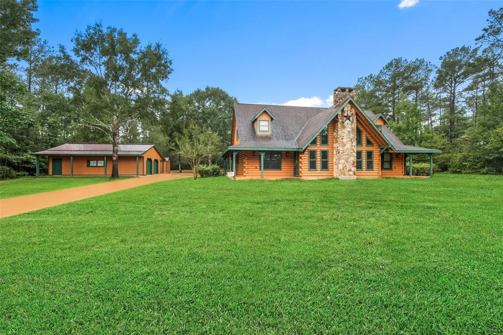7900 Highway 150 Shepherd, TX 77371
