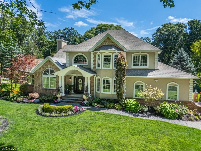 3 Red Oak Ln Rockaway, NJ 07866