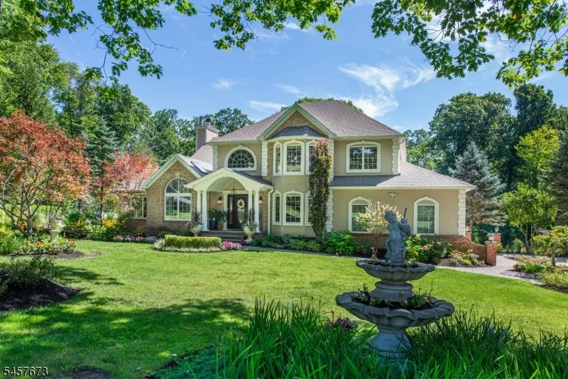 3 Red Oak Ln Rockaway, NJ 07866