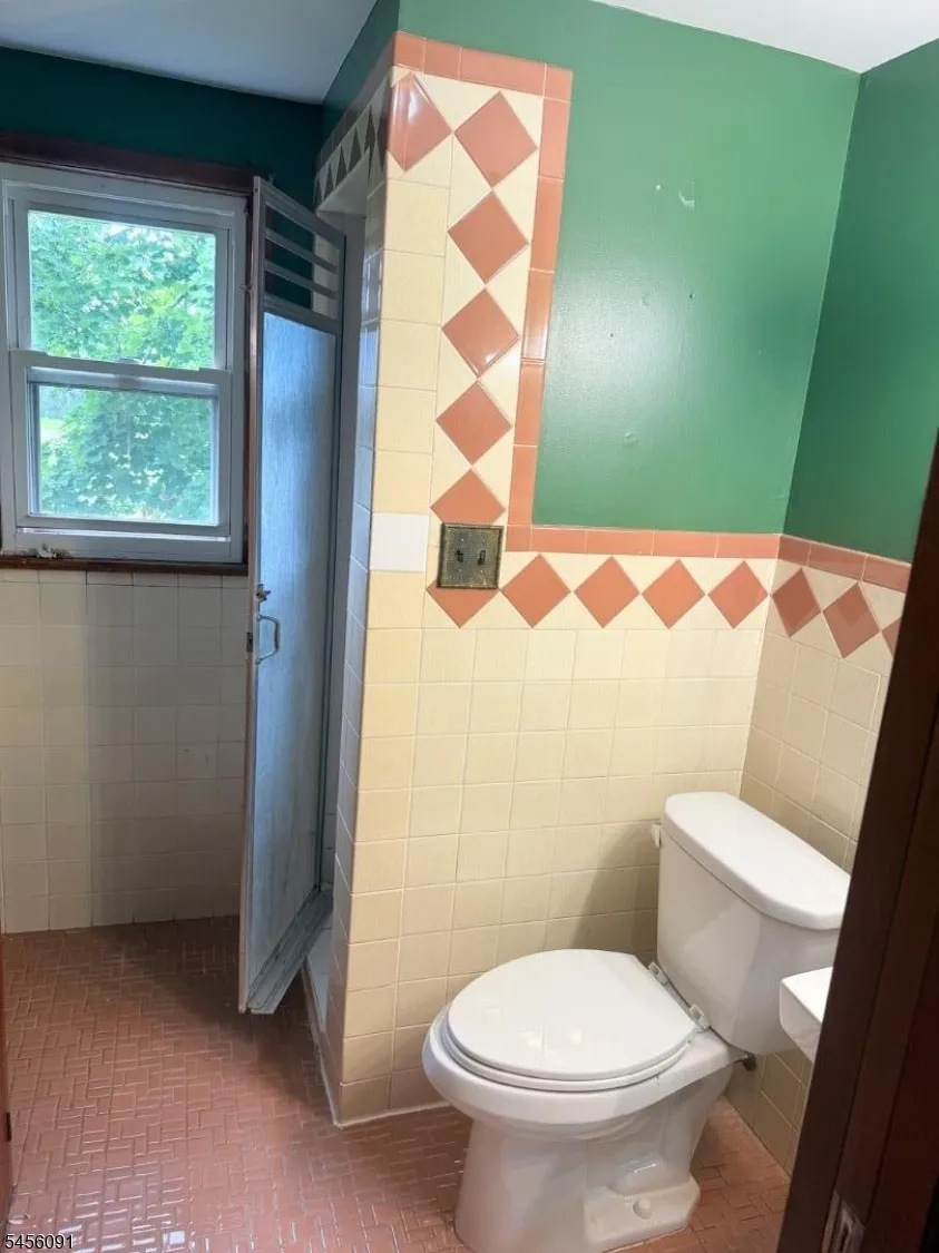 322 CEDAR GROVE LANE Franklin, NJ 08873