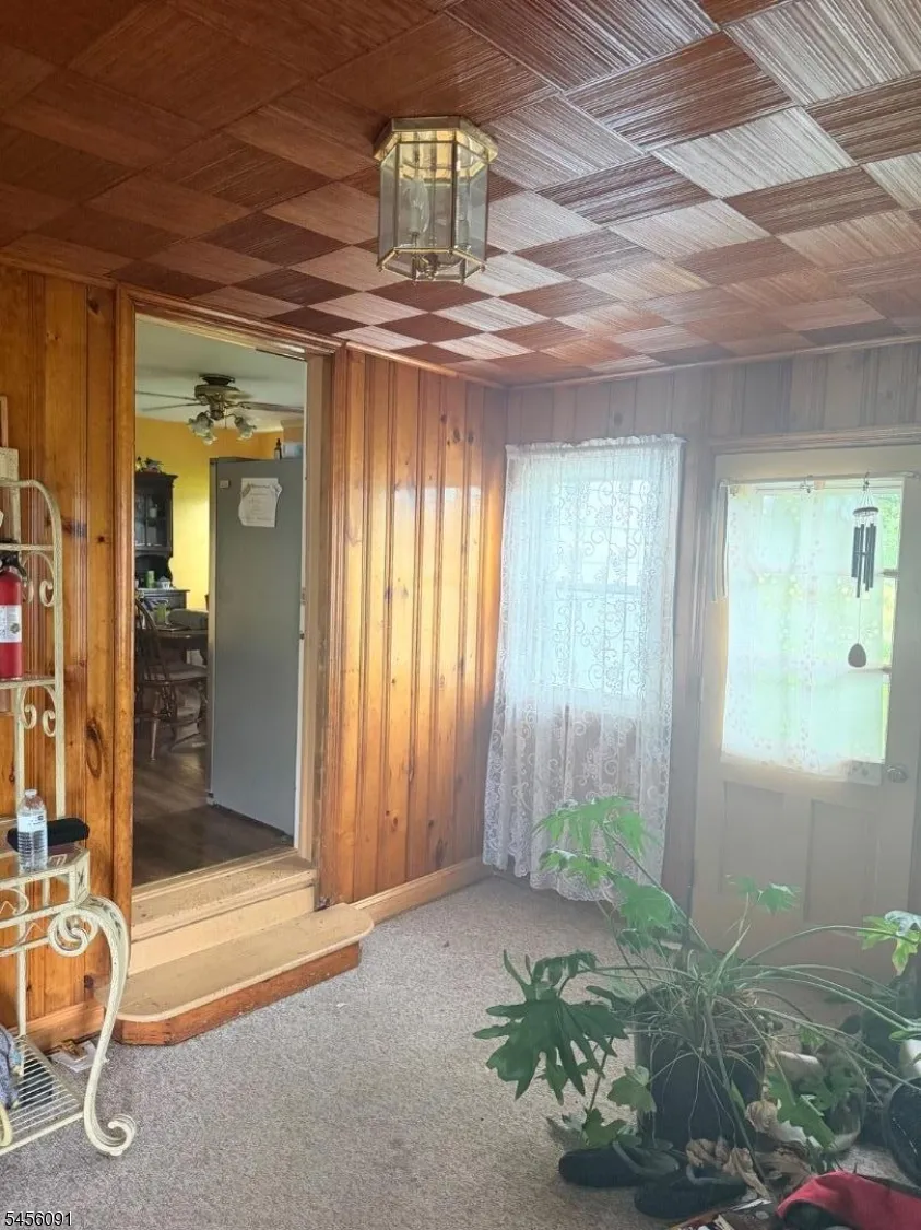322 CEDAR GROVE LANE Franklin, NJ 08873