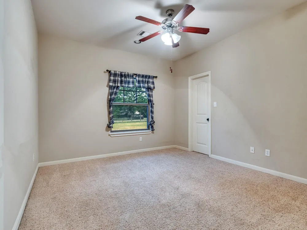 12654 Maxwell Street Willis, TX 77378