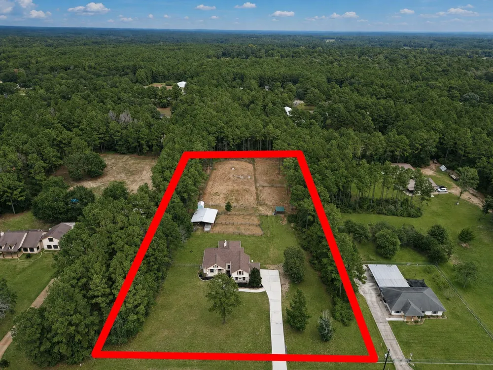 12654 Maxwell Street Willis, TX 77378