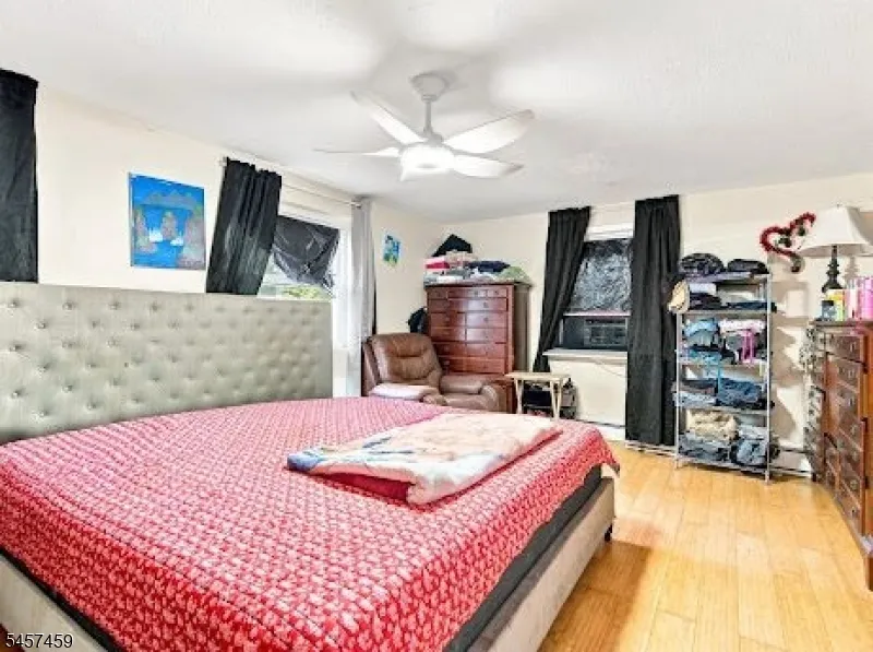 80 Churchill Ave Franklin, NJ 08873