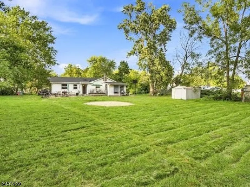 80 Churchill Ave Franklin, NJ 08873