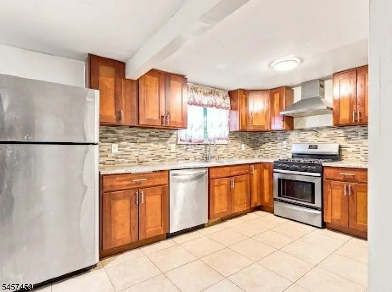 80 Churchill Ave Franklin, NJ 08873