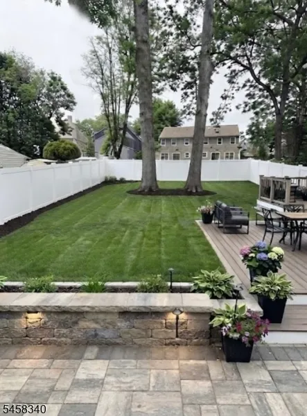 514 Downer St Westfield Town, NJ 07090
