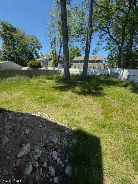514 Downer St Westfield Town, NJ 07090