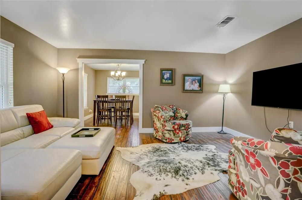 319 Garrett Road Wharton, TX 77488