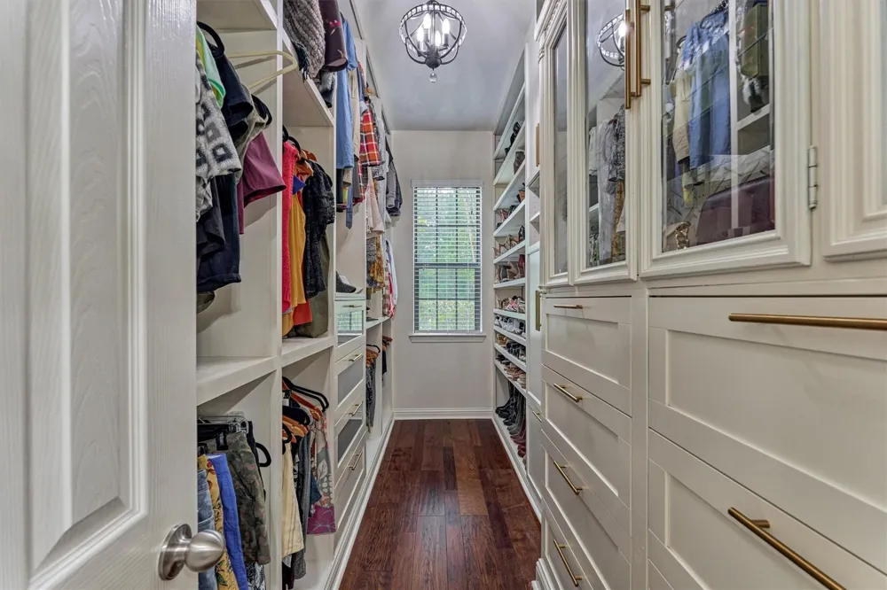 210 Spyglass Park Loop Montgomery, TX 77316