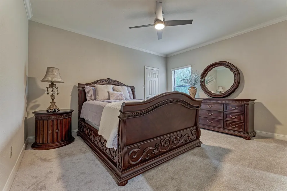 210 Spyglass Park Loop Montgomery, TX 77316