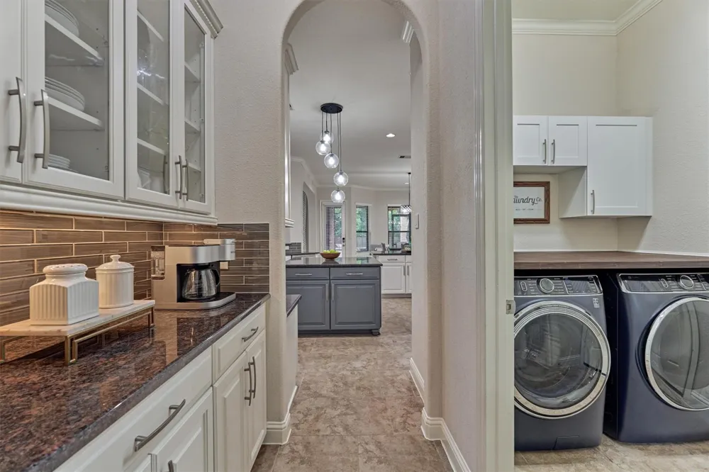 210 Spyglass Park Loop Montgomery, TX 77316