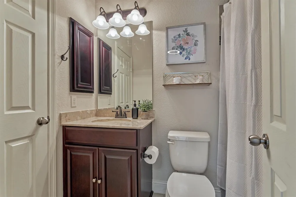 210 Spyglass Park Loop Montgomery, TX 77316