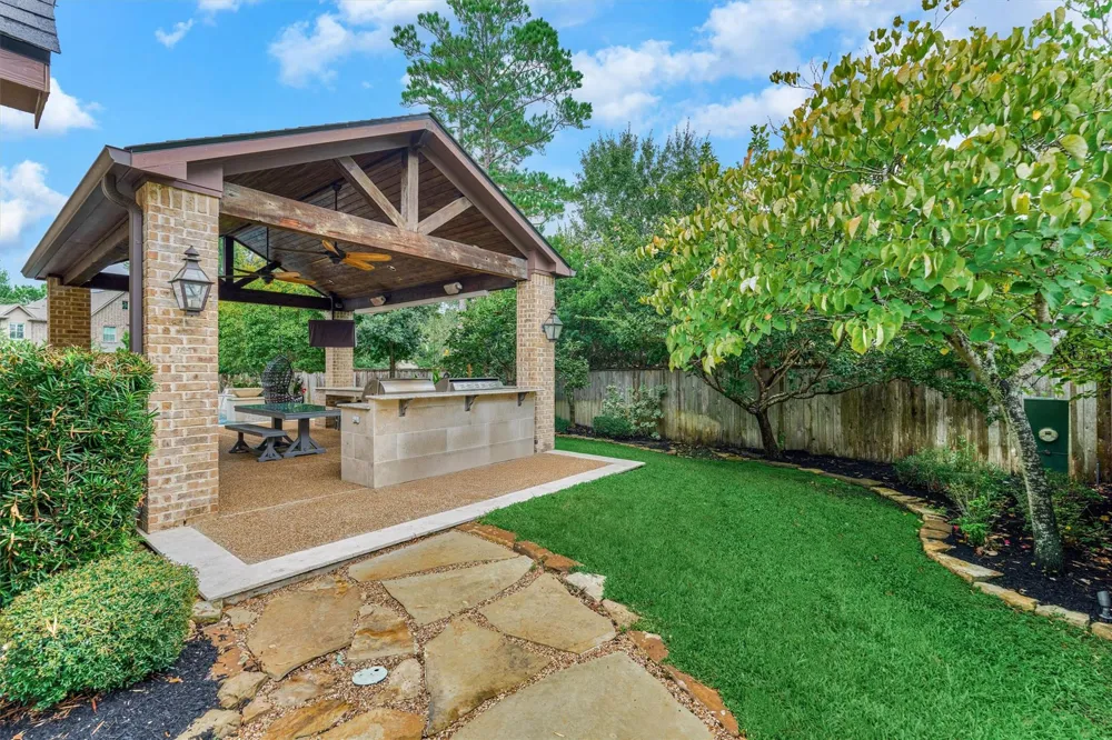 210 Spyglass Park Loop Montgomery, TX 77316