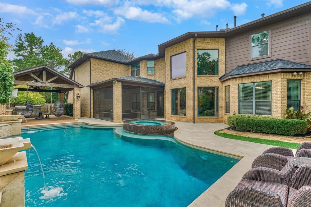 210 Spyglass Park Loop Montgomery, TX 77316