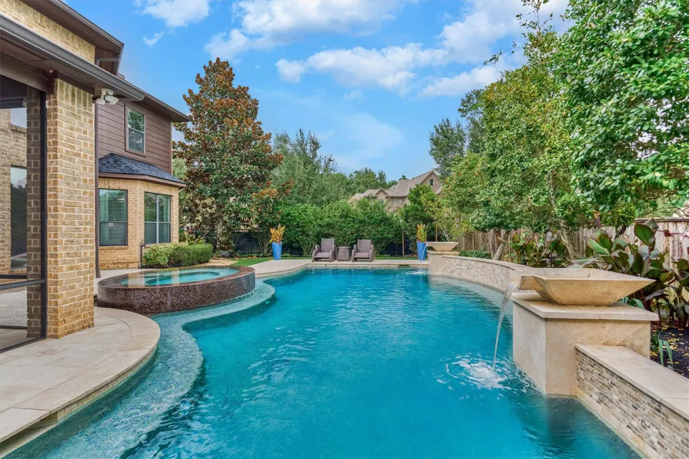 210 Spyglass Park Loop Montgomery, TX 77316
