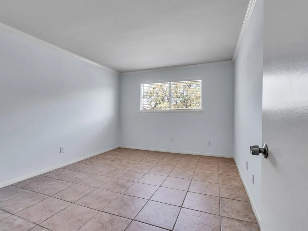 5230 Arboles Drive #4 Houston, TX 77035