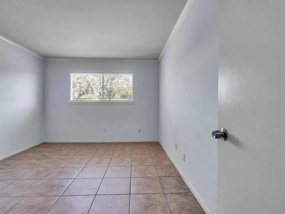 5230 Arboles Drive #4 Houston, TX 77035