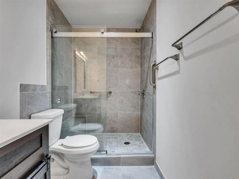 5230 Arboles Drive #4 Houston, TX 77035