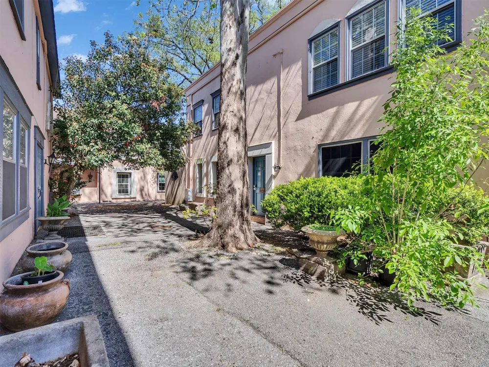 5230 Arboles Drive #4 Houston, TX 77035