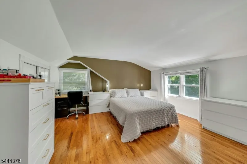 812 Sterling St Plainfield City, NJ 07062