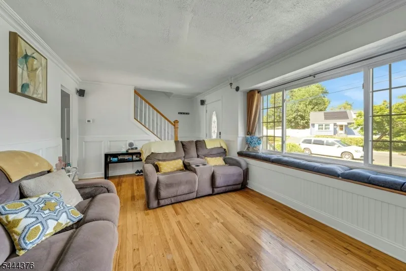 812 Sterling St Plainfield City, NJ 07062