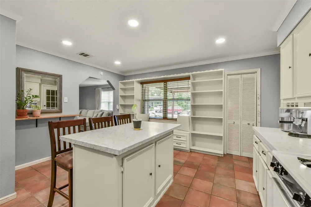 205 Robin Street Deer Park, TX 77536