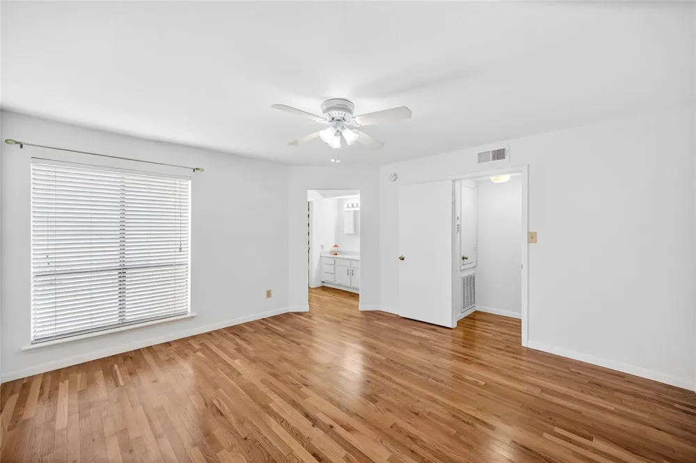 5000 Milwee Street #61 Houston, TX 77092