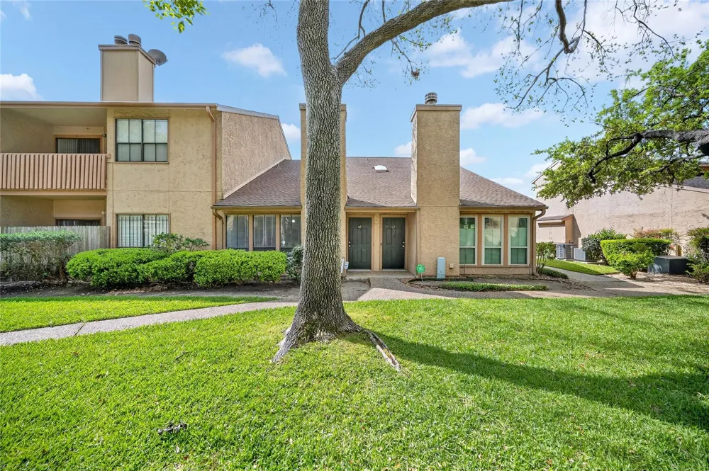 5000 Milwee Street #61 Houston, TX 77092