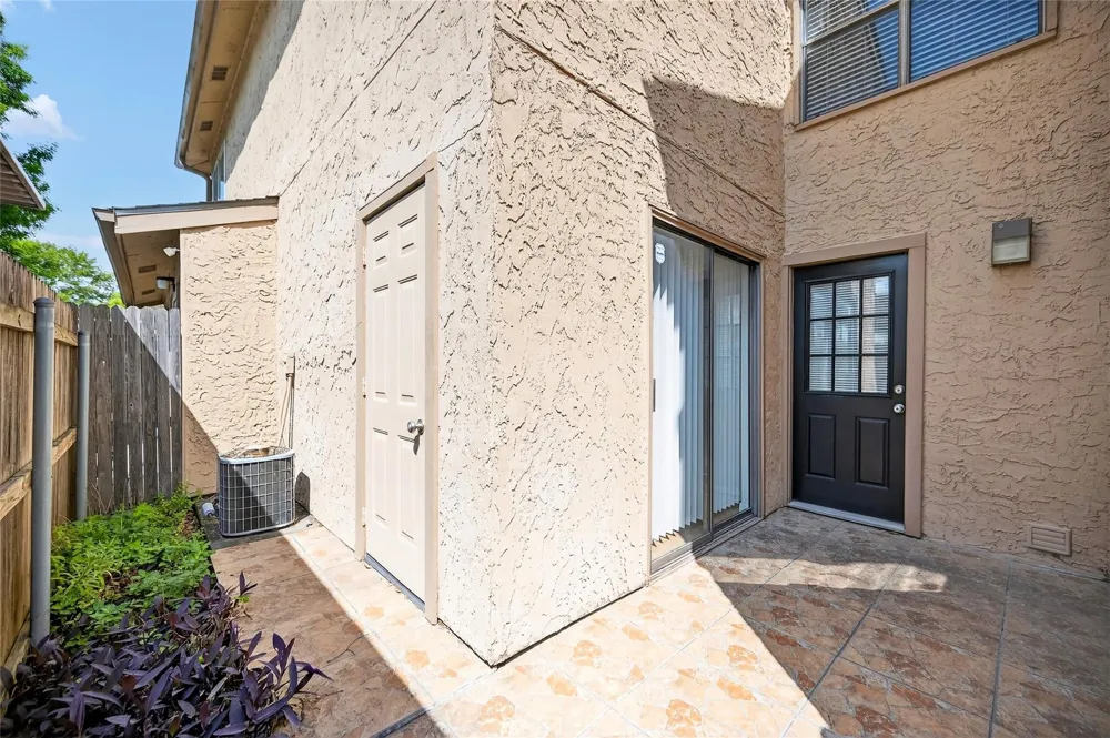 5000 Milwee Street #61 Houston, TX 77092