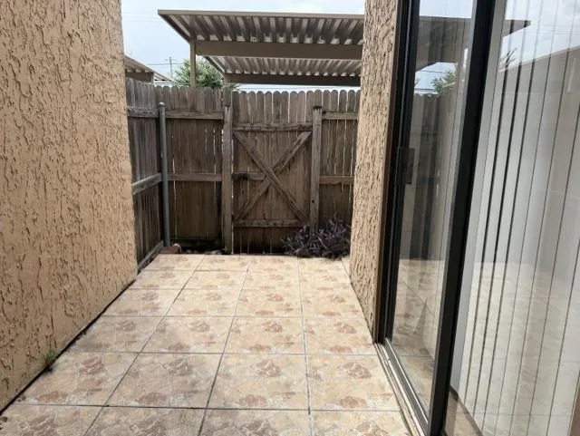5000 Milwee Street #61 Houston, TX 77092