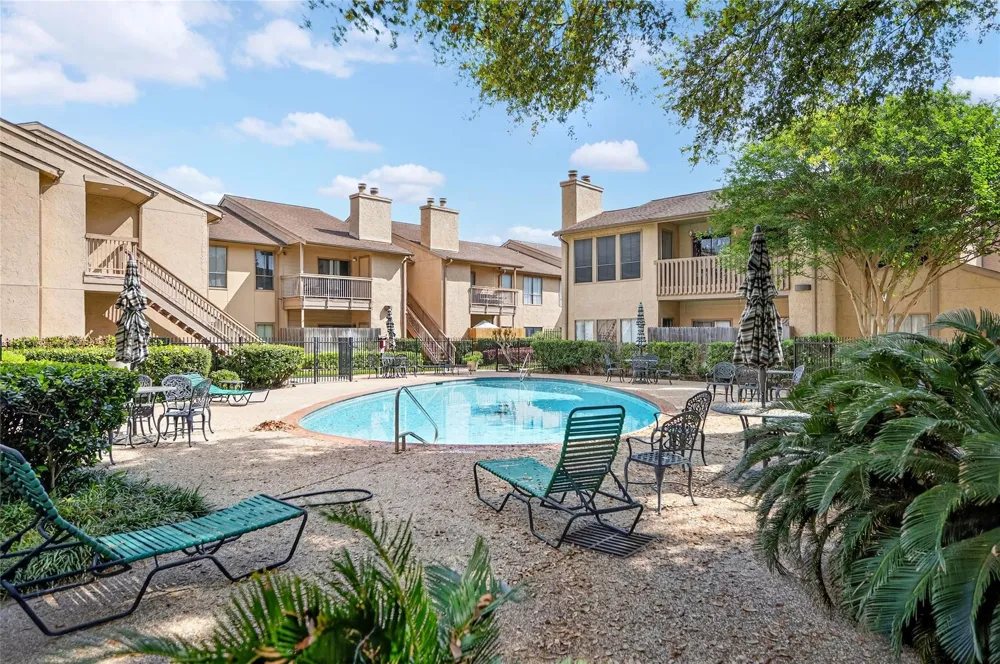 5000 Milwee Street #61 Houston, TX 77092