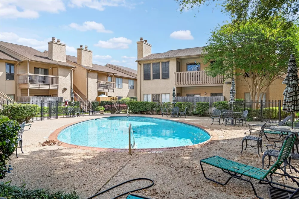 5000 Milwee Street #61 Houston, TX 77092